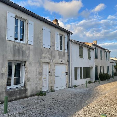 Le Petit Navire Apartamento La Flotte Exterior foto